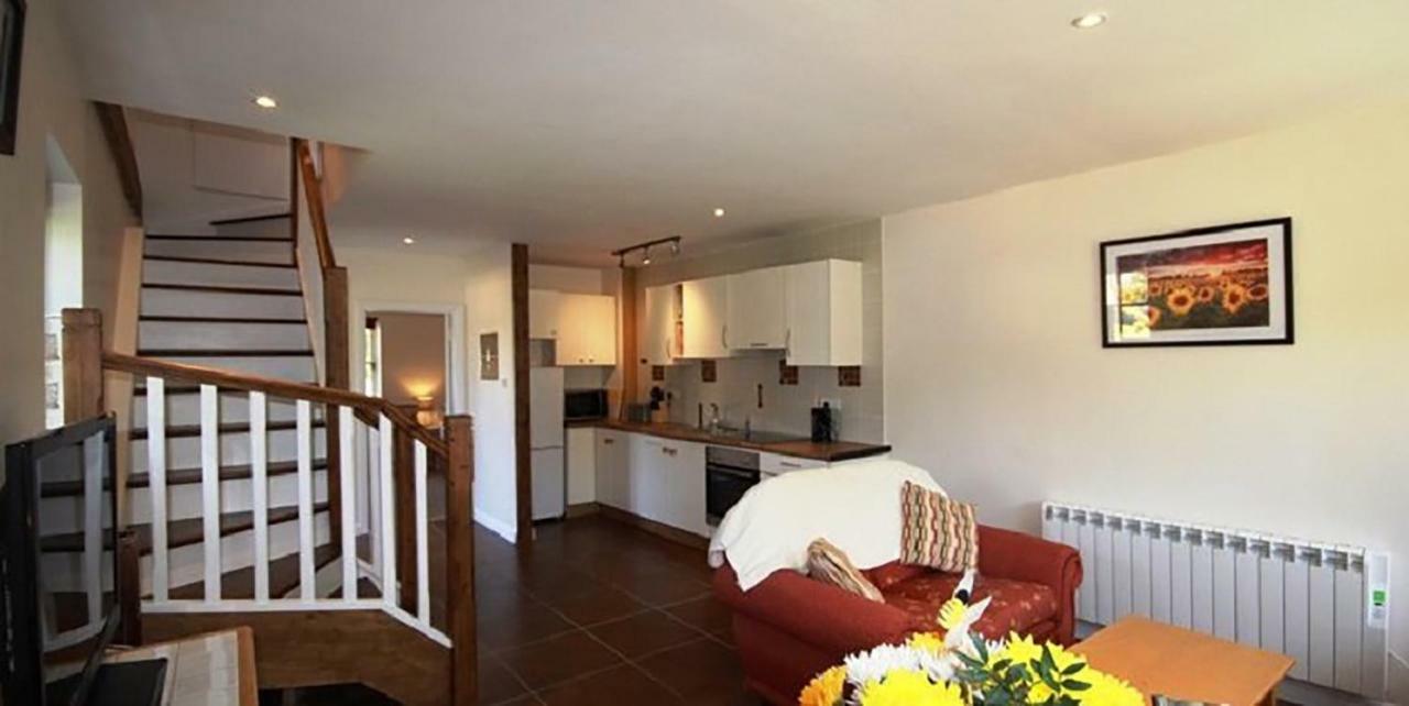 93 Clifden Glen Holiday Home Экстерьер фото
